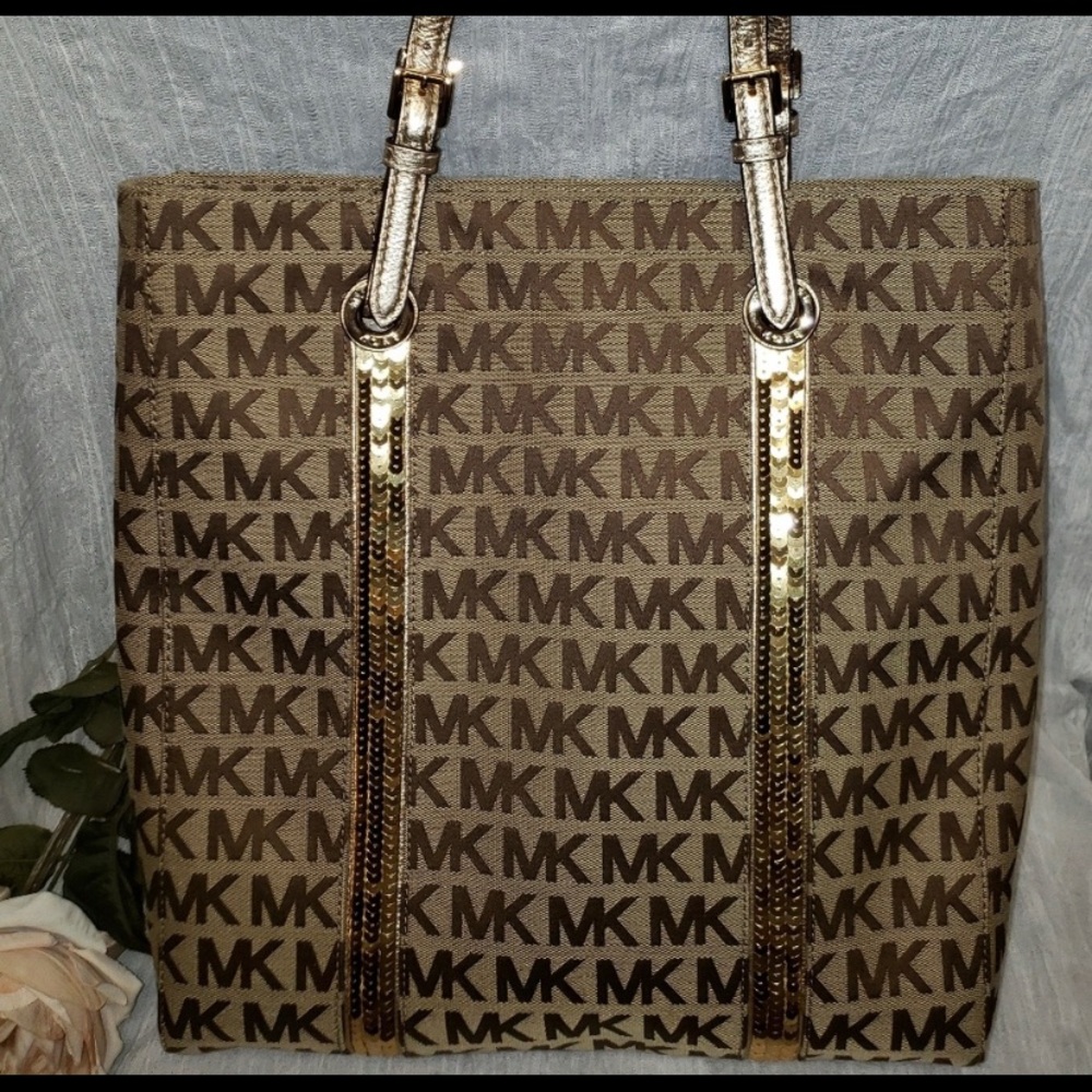 NWOT Gold & Brown Michael Kors Jet Set! ✨ - Picture 2 of 4